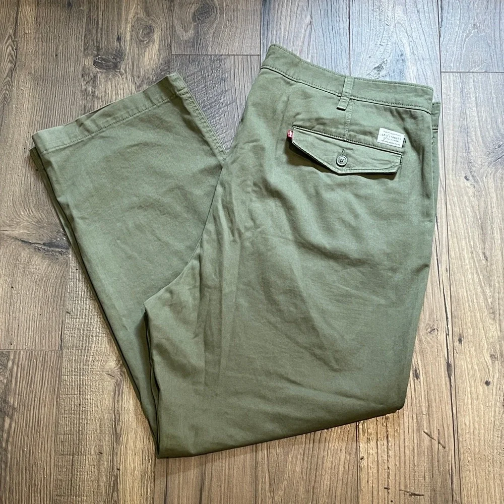Levis XX Chino Authentic Fit Mens 42x30 Olive Green Cotton Twill Pants Trousers